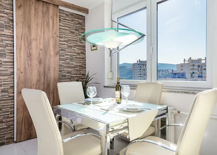 Апартаменты View *